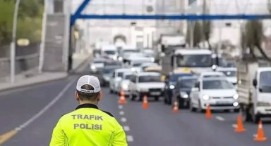 Bayramın son günü trafikte 24 saatlik kısıtlama!