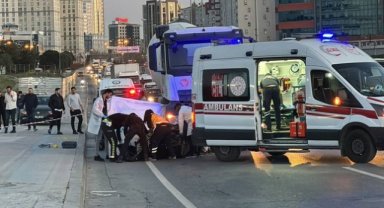 İki Motosikletli Çarpıştı