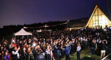 GENÇLER 19 MAYIS KONSERLERİNDE DOYASIYA EĞLENDİ