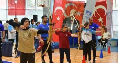 Okullar, Okçuluk Turnuvası’nda Kıyasıya Yarıştı