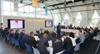 SULTANBEYLİ’NİN GELECEĞİNE YÖNELİK 2025-2029 STRATEJİK PLAN ÇALIŞMALARI BAŞLADI