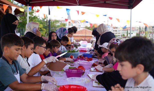 Ayvansaray Bahçe'de Çocuklar ve Aileleriyle Geleneksel Konserve Yapımı: Doğayla Buluşmanın Keyfi