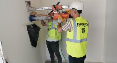 BAKIRKÖY BELEDİYESİ, DEPREME HAZIRLIK ÇALIŞMALARINA KENDİ BİNALARINDAN BAŞLIYOR