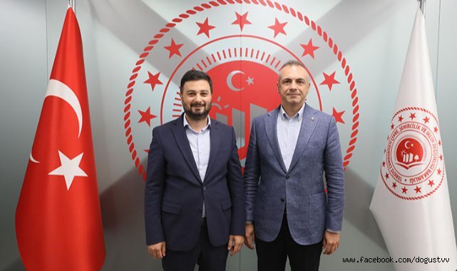 BAŞKAN ÖZTEKİN, İL MÜDÜRÜ BATUR'U ZİYARET ETTİ