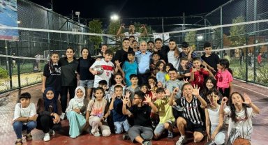 Başkan Turan, Karasurları Millet Bahçesi'nde Fatihli Vatandaşlarla Buluştu