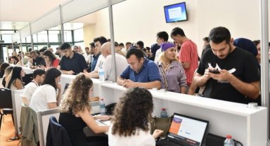 Esenyurt Belediyesi’nden İşsizliğe Çözüm: Kariyer Fırsatları Buluşması Büyük İlgi Gördü
