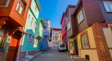 Fatih'te 100 Ahşap Yapı Yeniden Hayat Buldu
