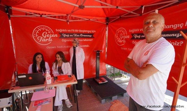 FitFatih'in Gezen Tartı Projesi, Karagümrük Kütüphanesi'nin Bahçesinde Sağlıklı Yaşamı Teşvik Ediyor