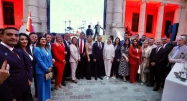 İmamoğlu'ndan Paris eleştirilerine yanıt: Hesabını veremeyeceğimiz hiçbir konu yok