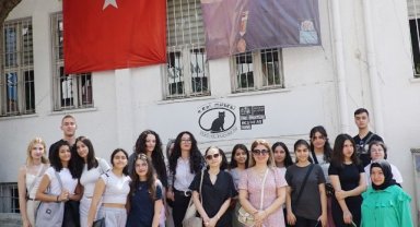 KÜÇÜKÇEKMECELİ GENÇLER İSTANBUL’U ÜCRETSİZ GEZİYOR