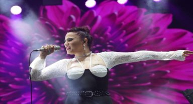 11. BARIŞ VE SEVGİ BULUŞMALARINA MUHTEŞEM FİNAL