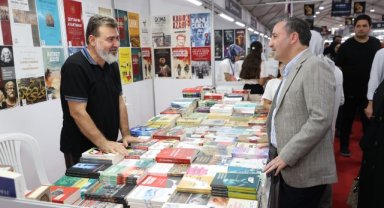 8. SULTANBEYLİ KİTAP FUARI REKOR KATILIMLA TAMAMLANDI