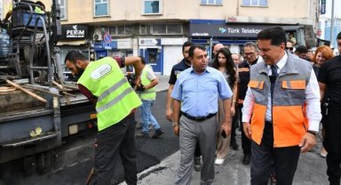 Esenyurt’ta Yıllardır Bozuk Olan Yollar Asfaltla Buluşuyor
