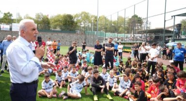 MİNİK KRAMPONLAR FUTBOL TURNUVASI İLE ÜMRANİYELİ SPORCULAR BU YIL 5. KEZ BİR ARAYA GELDİ