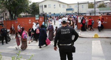 ZABITADAN OKUL ÖNLERİNDE DENETİM