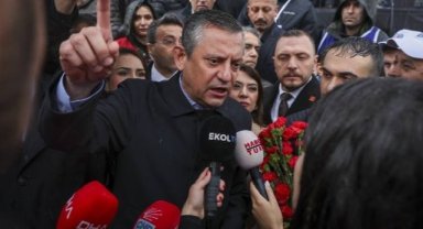 CHP lideri Özgür Özel Kartal'da Konuştu