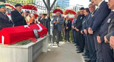 Yavuz Top’un Veda Yolculuğu: Kartal Cemevi’nde Gözyaşları ve Dualar