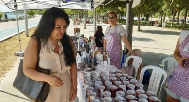 Kartal Sahilinde Kadın Emeği Festivali Coşkusu