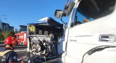 TEM Otoyolu'nda kaza, trafik durdu! Ölü ve yaralılar var