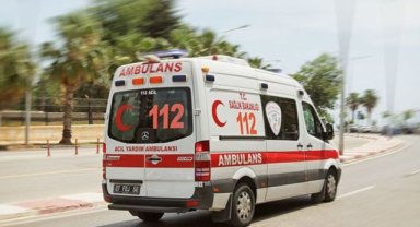 Afyonkarahisar'da Baba Dehşeti: Tartıştığı 16 Yaşındaki Oğlunu Bıçakla Ağır Yaraladı