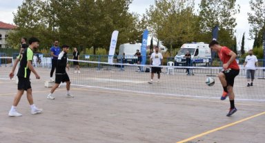 “Ayak Tenisi Turnuvası” Pendik Millet Bahçesi’nde Gerçekleşti