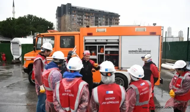 Kadıköy Belediyesi’nden Caferağa Mahallesi’nde Deprem Tatbikatı