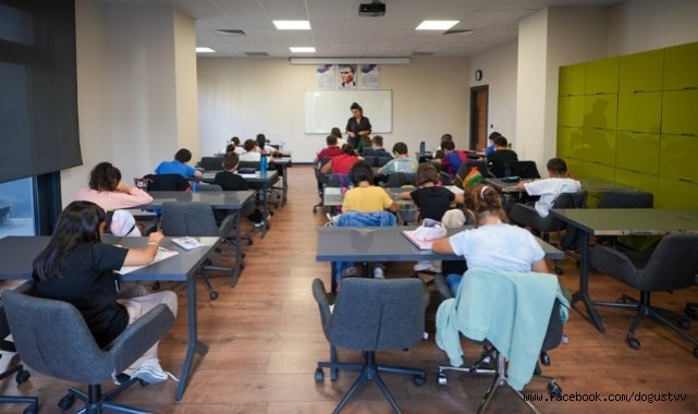 Maltepe Belediyesi'nin kurslarıyla LGS ve YKS'ye hazırlanıyorlar