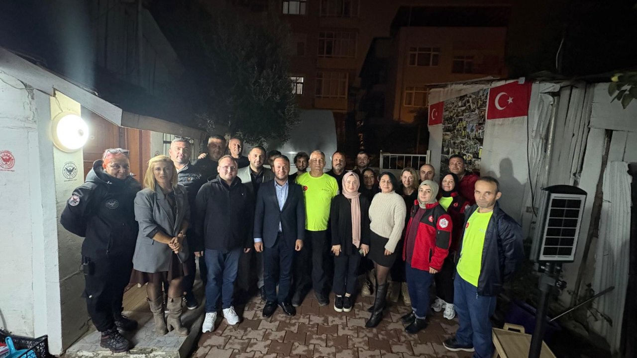 Anahtar Parti’den Anka Arama Kurtarma ve Dayanışma Derneği’ne Ziyaret: “Gönüllülük Ruhuyla Dayanışmaya Katkı”