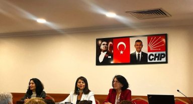 CHP İstanbul Kadın Kolları’ndan Kadın Odaklı Çalışmalar Toplantısı