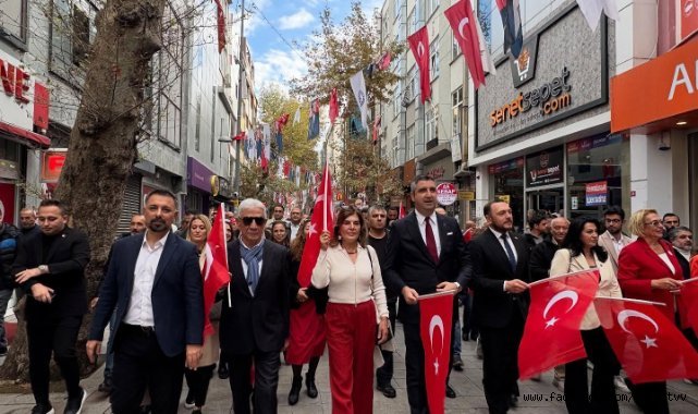 CHP Kartal’dan 102.Yıl Gurur Yürüyüşü