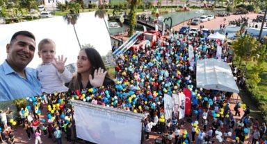 Kanseri Yenen 3,5 Yaşındaki Tamer Talha İçin Balonlar Umuda Uçtu