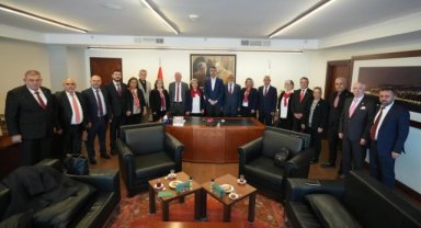 Kartallı Muhtarlardan Başkan Yüksel’e Ziyaret