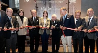 ÜSKÜDAR’DA GELENEKSEL GEMİ MODELLERİ SERGİSİ AÇILDI