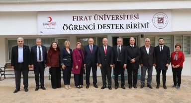 “Çocuklar Üşümesin” Projesine Destek: Rektör Fahrettin Göktaş’tan Ömer İçmeli’ye Plaket