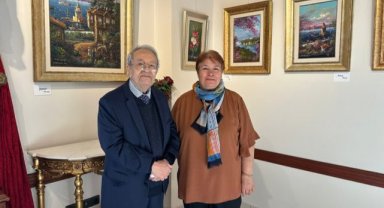 İstanbul’un Tarihi Dokusu ve Renklerini Tuvale Aktardı