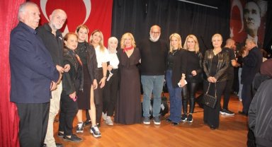 Kartal’da Atatürk’e Türkülerle Saygı