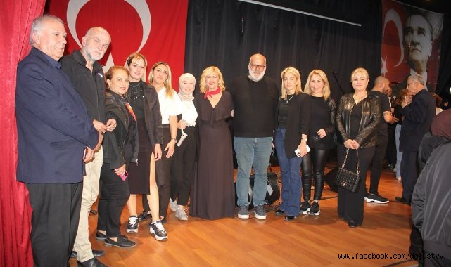 Kartal’da Atatürk’e Türkülerle Saygı