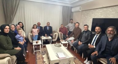 MHP Kartal Teşkilatı Topselvi Mahallesi’ni Ziyaret Etti