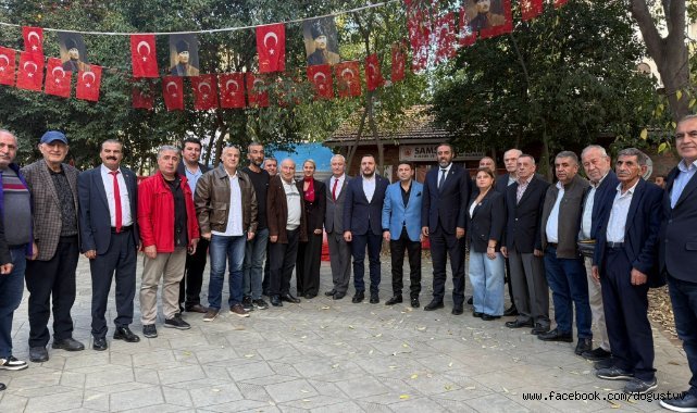 Samsunlular Kültür ve Yardımlaşma Derneği, 29 Ekim kutlamasında üyeleri ile buluştu.