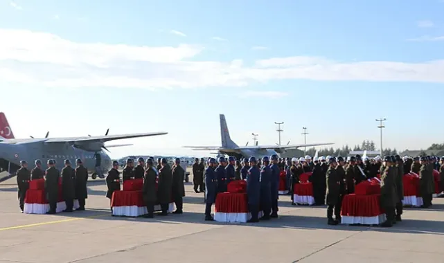 Türkiye kahraman şehitlerini uğurluyor... 20 şehidimize son veda