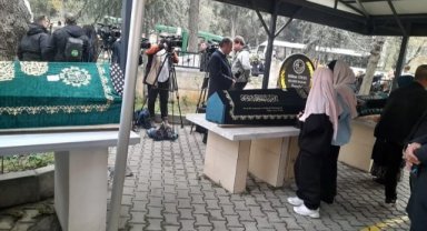 Yangın Faciasında Hayatını Kaybeden Çocuklar Kartal’da Son Yolculuğuna Uğurlandı