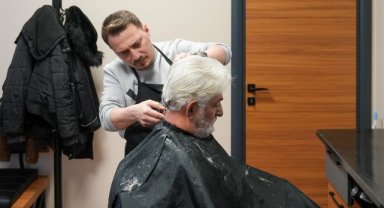 Maltepe Belediyesi'nden kuaförlük ve bakım hizmeti