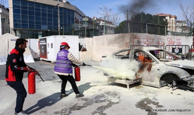 Maltepeli kadınlar afetlere müdahaleyi uygulamalı öğrendi