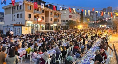 RAMAZAN’IN MANEVİ İKLİMİ KARTAL’DA BİRLİK VE DAYANIŞMAYLA KARŞILANIYOR