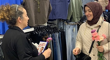 Saadet Partisi Kartal İlçe Teşkilatı'ndan 8 Mart'ta Kadınlara Ziyaret ve Basın Açıklaması