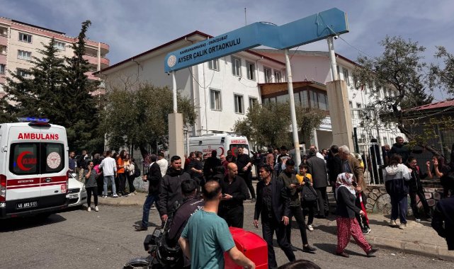 Bakan Çiftçi: Okul saldırısında 8'i öğrenci 9 kişi hayatını kaybetti