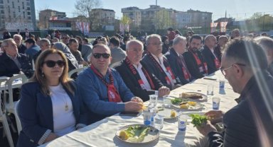 Şampiyonluk Sevinci Kartal’ı Sardı