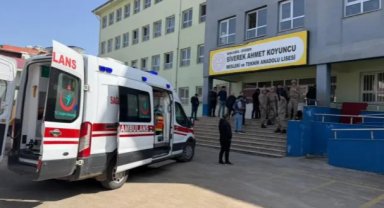 Şanlıufra'da liseye silahlı baskın! Çok sayıda yaralı var