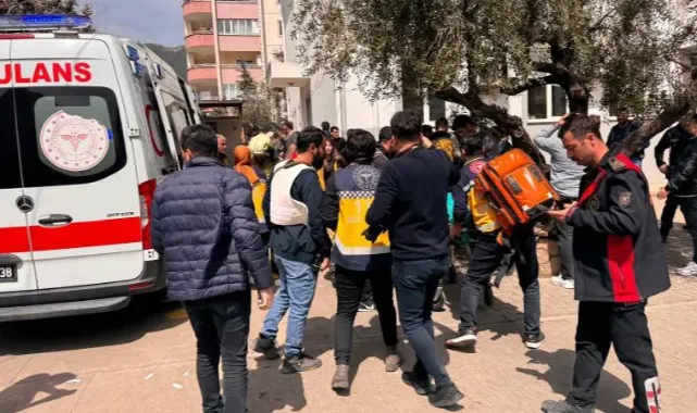 Şanlıurfa'nın ardından bu defa Kahramanmaraş'ta okula silahlı saldırı: Can kaybı ve çok sayıda yaralı var