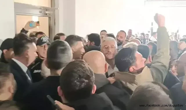 Son dakika: Bursa Büyükşehir Belediyesi AK Parti'ye geçti